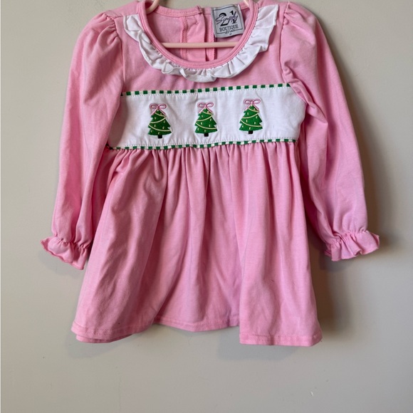 simply boutique Other - Simply boutique pink Christmas tree smocked top size 2T